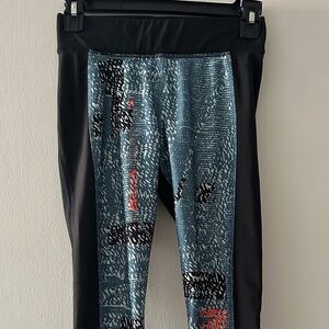Women's Heat Gear Compression Cropped Leggings